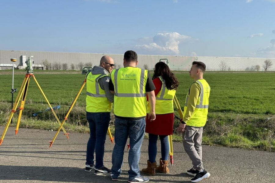 Cadastru și Intabulare: Serviciile Esențiale Oferite de Galileo Topo