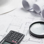 Acoperișuri complexe – modele cu multe ape, lucarne și elemente arhitecturale avansate